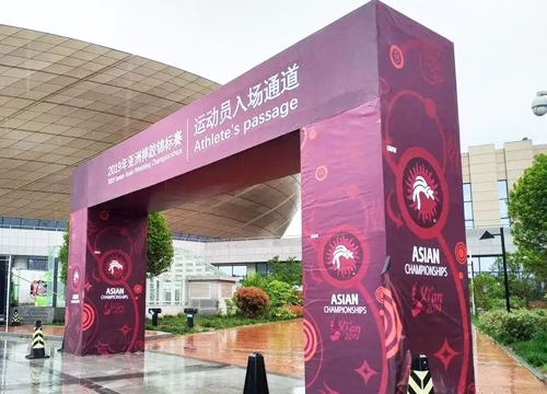 门型桁架喷绘建造